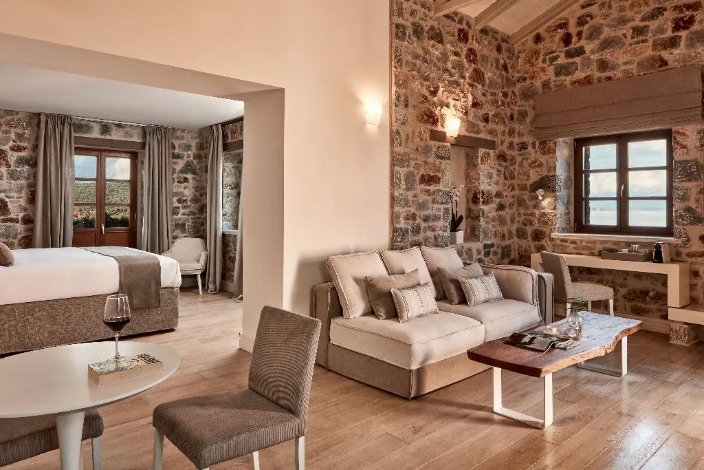 SUITE SEA VIEW Room, 100 Rizes Seaside Resort, Athens