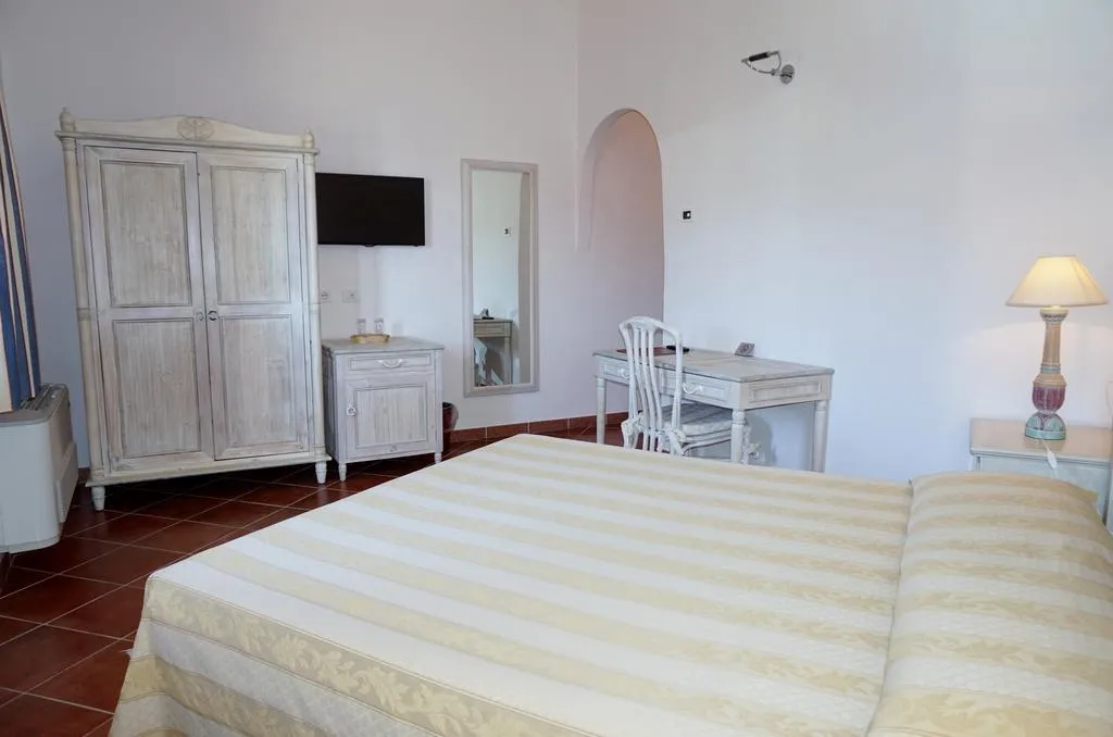 Double or Twin SUPERIOR WITH BALCONY Room, Monti di Mola, Olbia