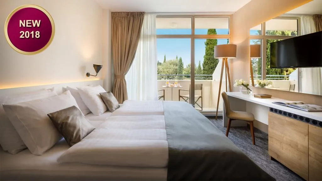 Double or Twin STANDARD Room, Remisens Hotel Albatros, Dubrovnik