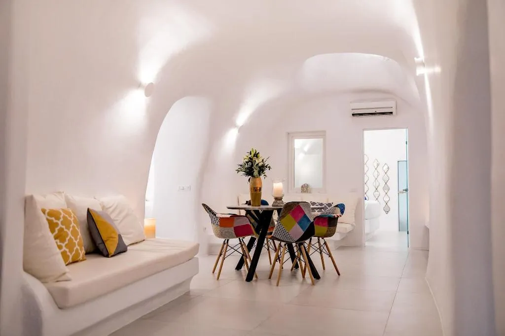 Room, Boutique 88 Fira, Santorini