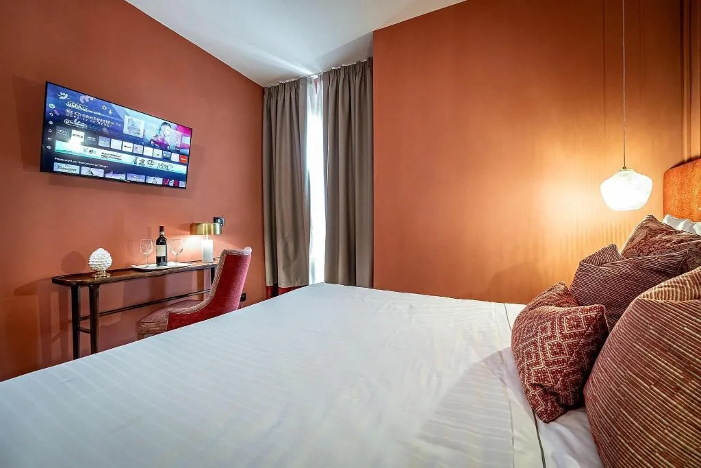 DOUBLE CLASSIC WITH VIEWS Room, Duomo Firenze, Florence