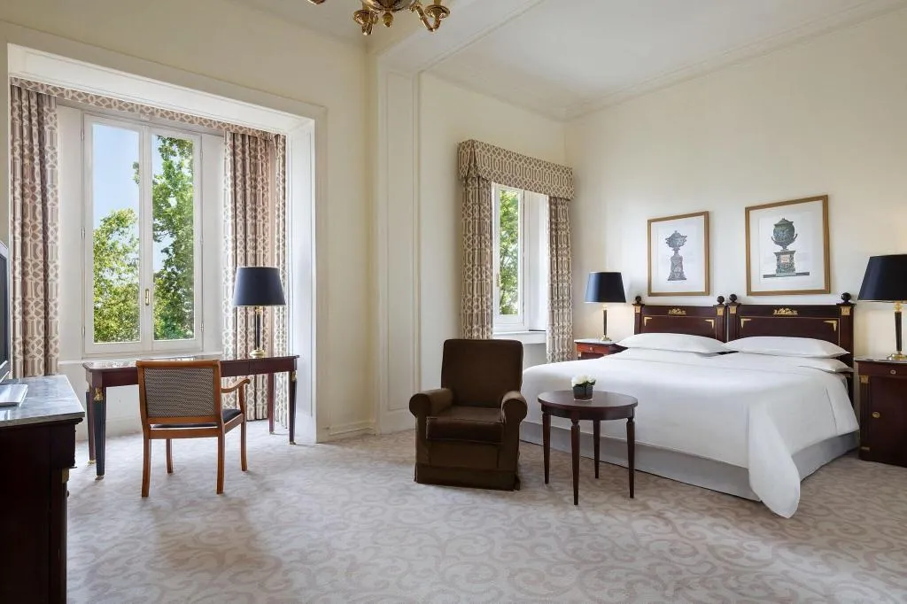 JUNIOR SUITE KING BED ONE BEDROOM  Room, Sheraton Diana Majestic, Milan