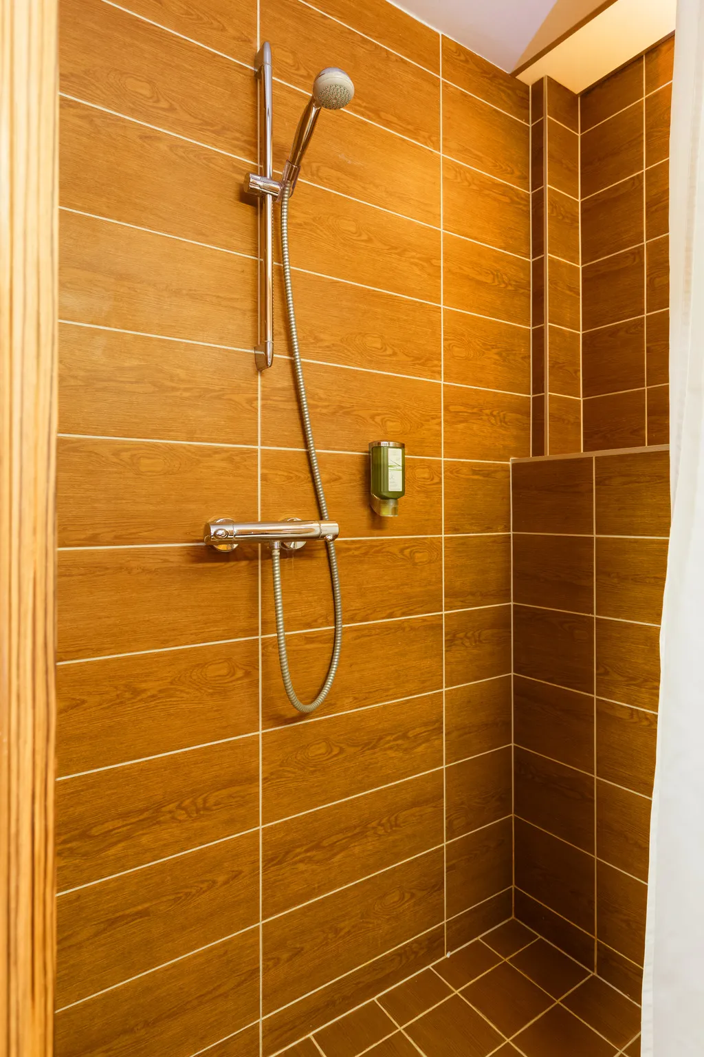 DOUBLE SINGLE USE STANDARD Room, Bern, Tallinn
