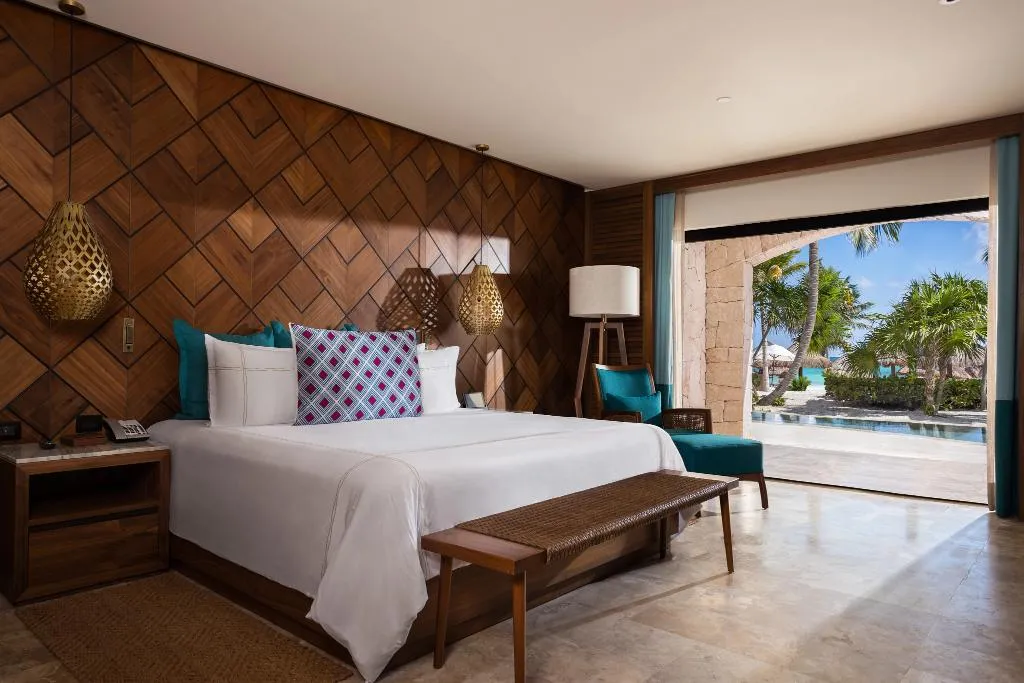 SUITE CLUB KING BED Room, Secrets Maroma Beach Riviera Cancun, Playa Del Carmen