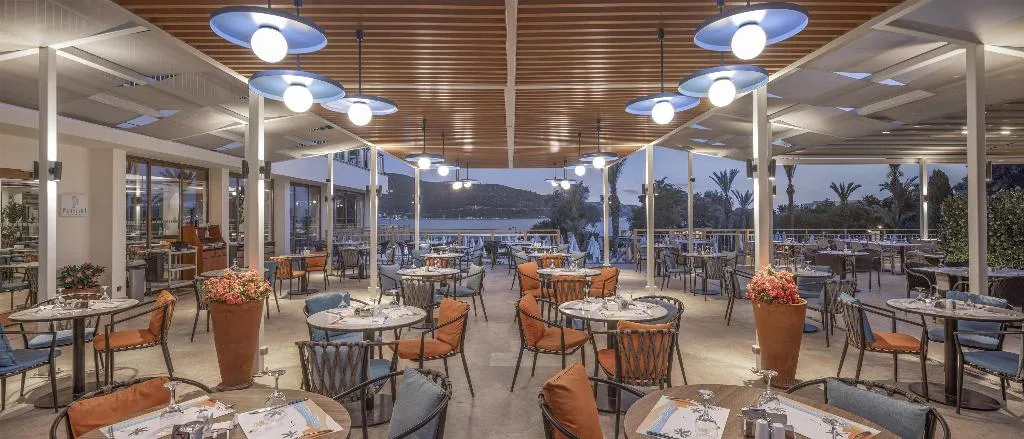 Restaurant, DoubleTree By Hilton Bodrum Isıl Club Resort, Bodrum