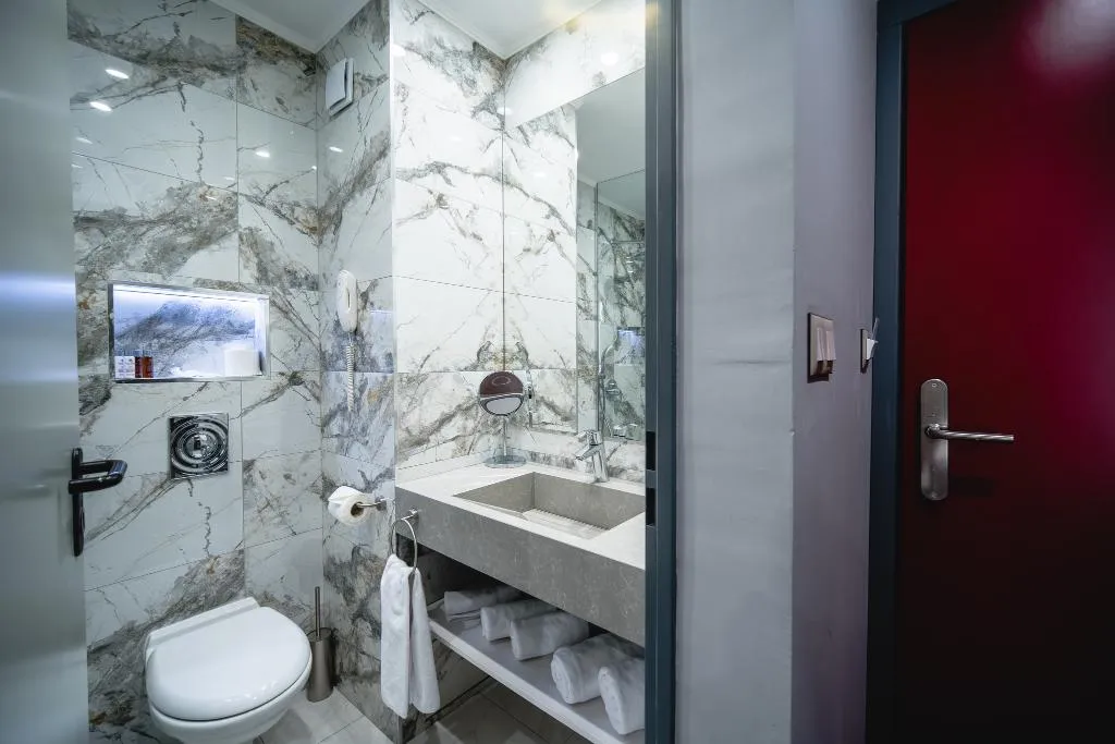 DOUBLE DELUXE SEA VIEW Room, Saint George hotel & Spa, Bourgas