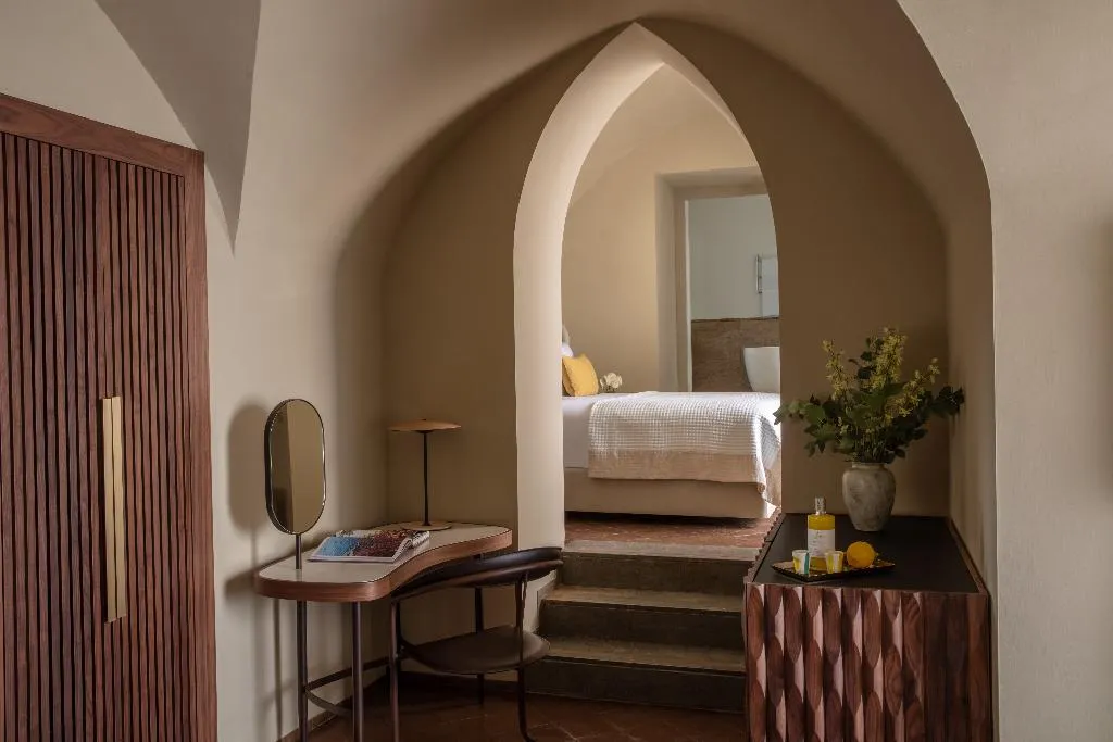 SUITE WITH VIEWS Room, Anantara Convento di Amalfi Grand Hotel, Naples