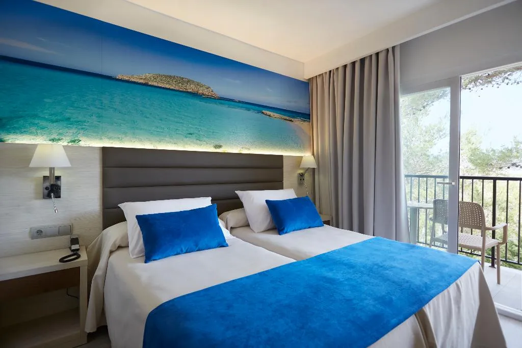 Double or Twin PREMIUM Room, Invisa Hotel Cala Verde, Ibiza