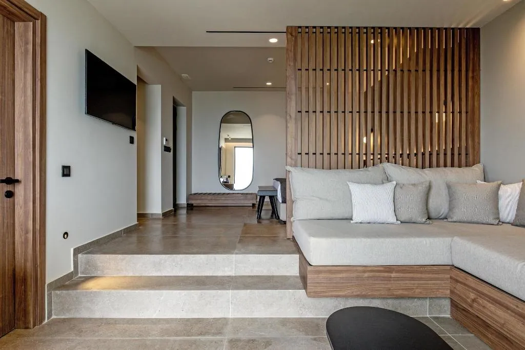 Room, Elios Hill - Sun Kissed Happiness, Crete