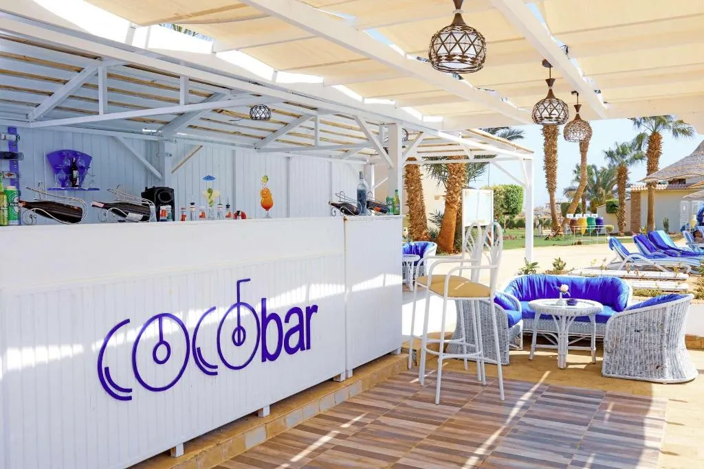 Bar, JAZ Palmariva Beach, Red Sea Riviera