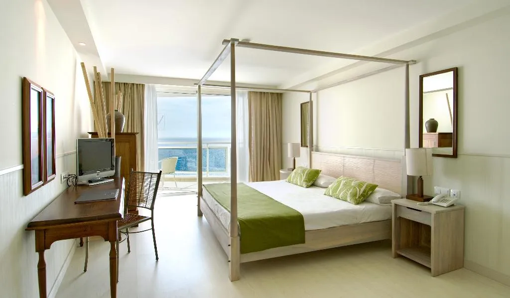 JUNIOR SUITE STANDARD Room, The Salmar, Tenerife