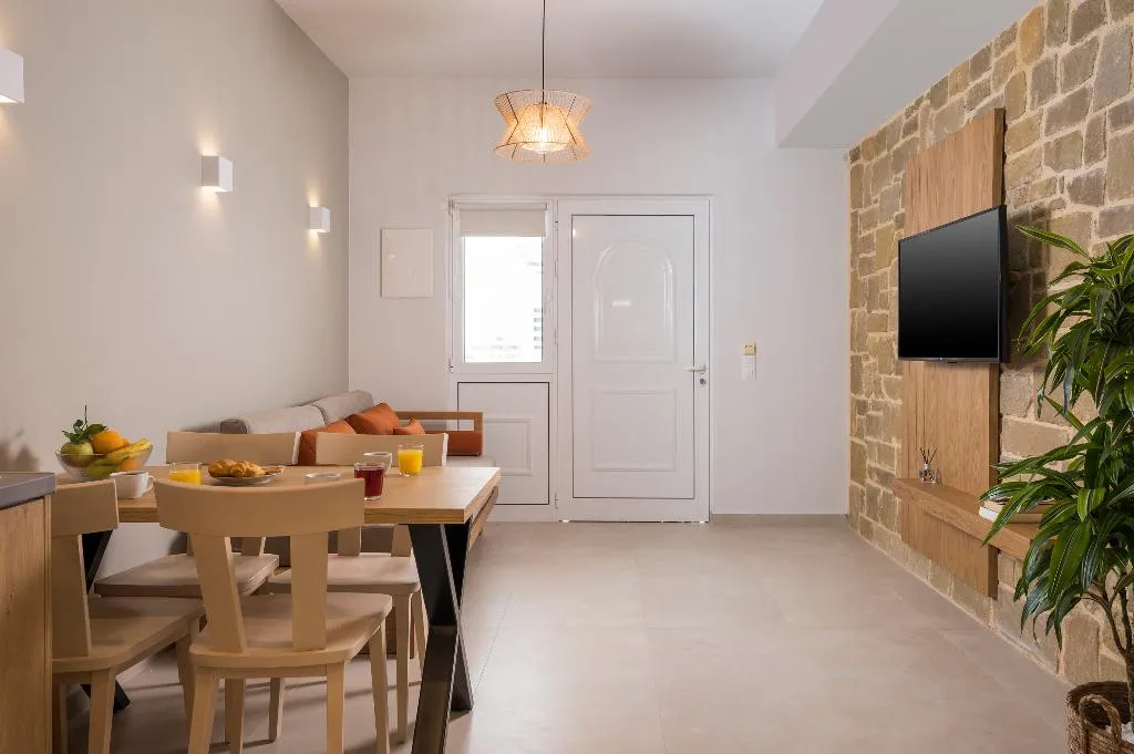 APARTMENT SUPERIOR ONE BEDROOM Room, Esplanade Apartments, Crete