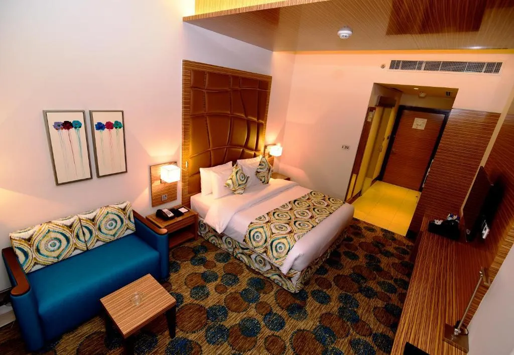 Room KING SIZE BED Room, Best Western Plus Pearl Creek, Dubai