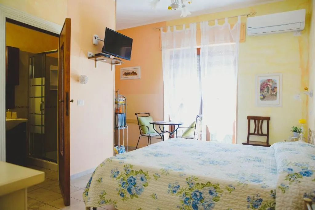 Room, B&B I Gerani, Alghero