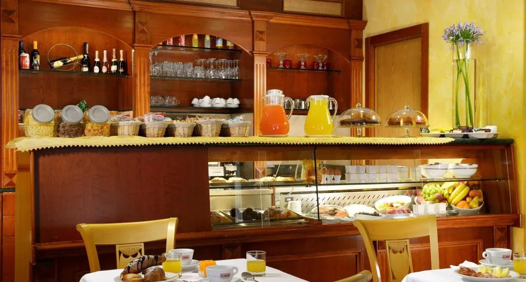 Restaurant, Tuscolana, Naples