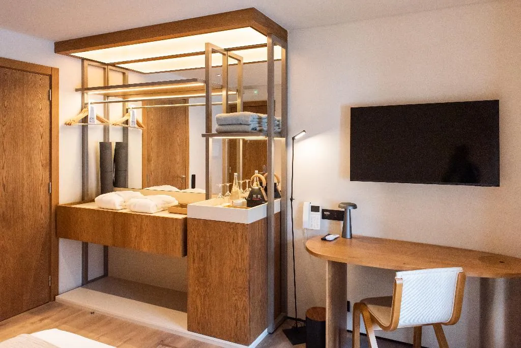 DOUBLE STANDARD Room, DOMA Portugal, Lisbon