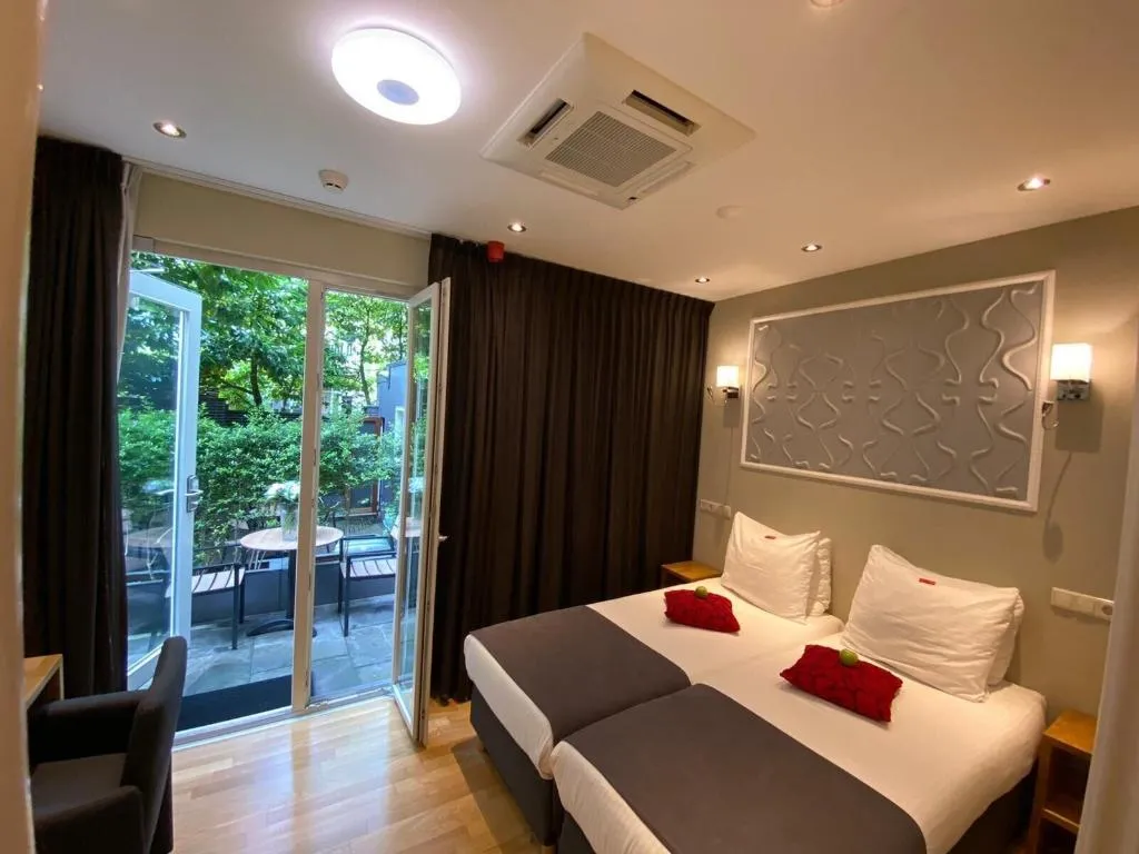 Room, Alp Hotel Amsterdam, Amsterdam