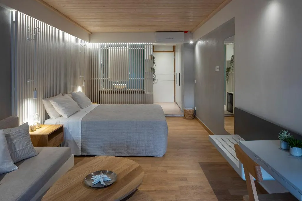 DOUBLE WITH JACUZZI Room, Atrium Hotel Skiathos, Skiathos