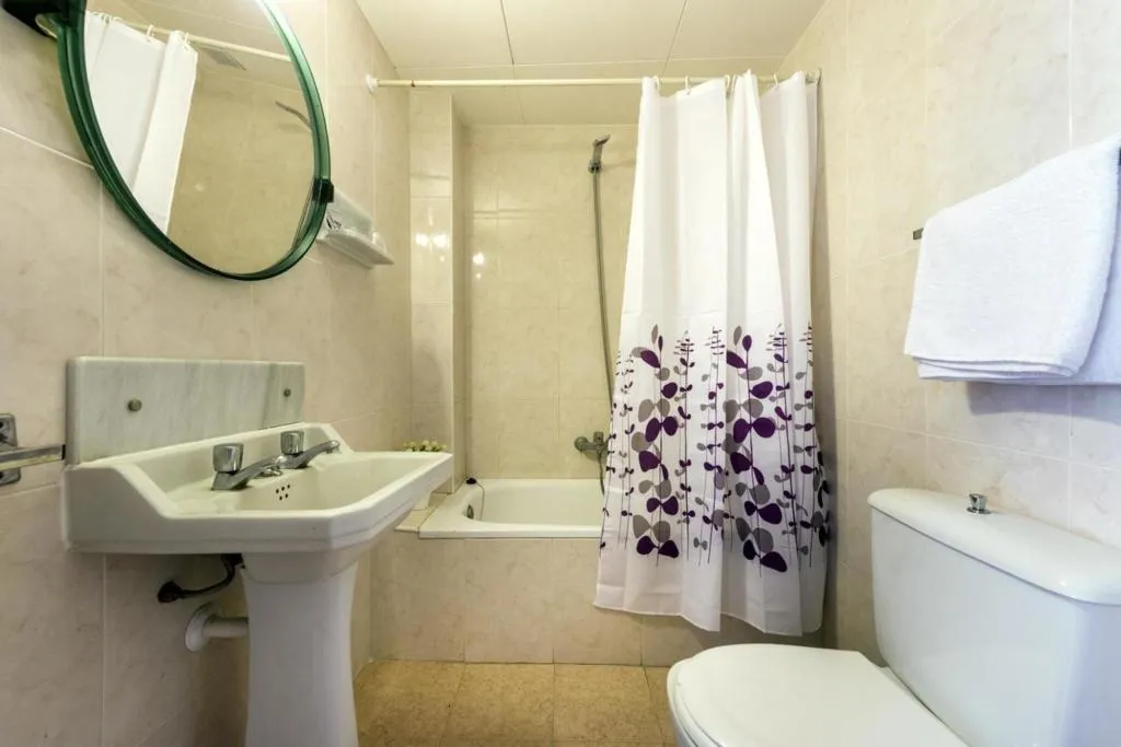 TRIPLE STANDARD Room, Marisol, Costa Brava