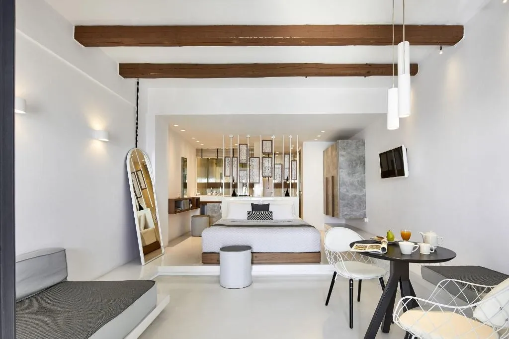 Room, Oia Suites, Santorini