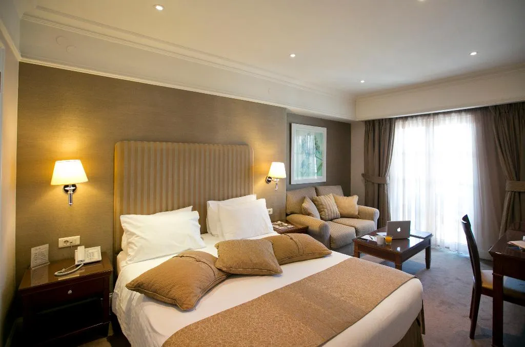 JUNIOR SUITE WITH VIEWS Room, Hera Hotel, Athens