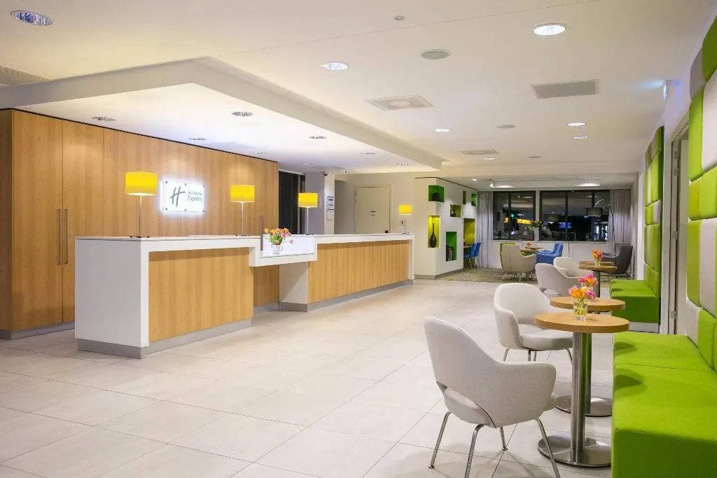 General view, Holiday Inn Express Amsterdam Schiphol, Amsterdam