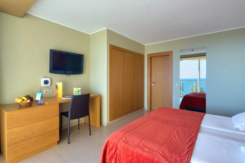 TWIN SEA VIEW Room, The Views Oasis, Madeira