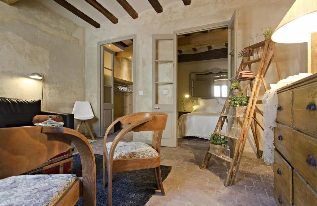 Room, El Jardinet De Sant Esteve, Barcelona