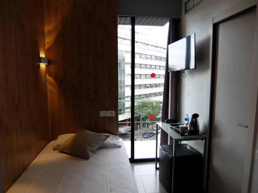 SINGLE STANDARD Room, Medicis, Barcelona