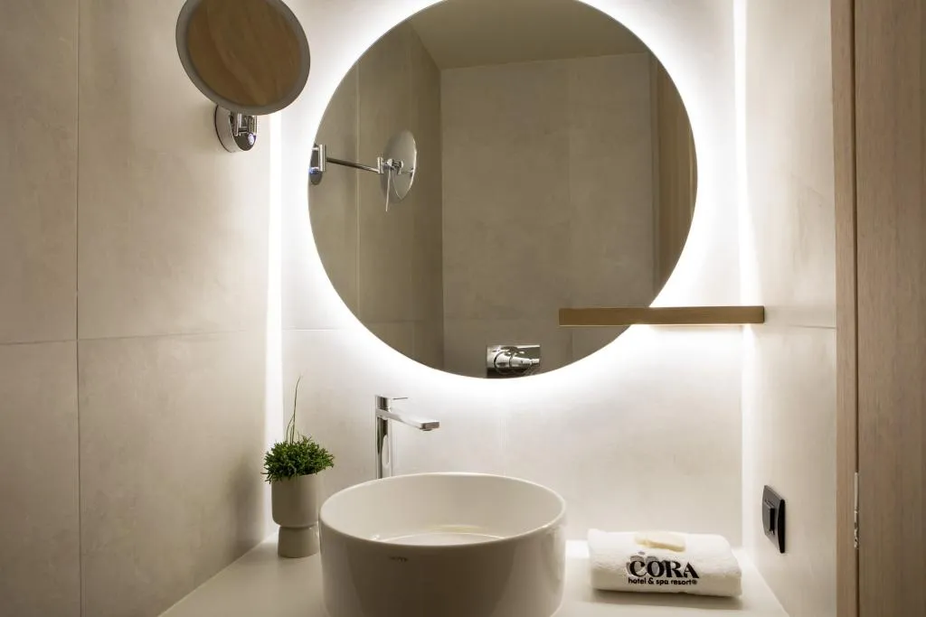 JUNIOR SUITE SEA VIEW Room, MERAVIA Leonardo Limited Edition, Halkidiki