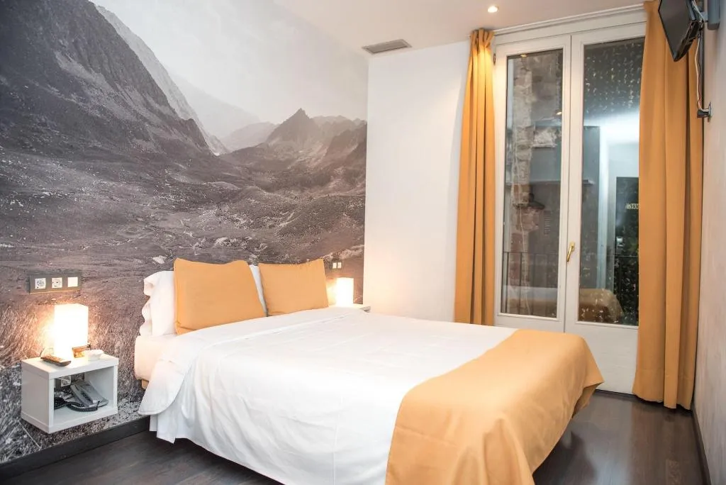 Room, Hotel Curious, Barcelona