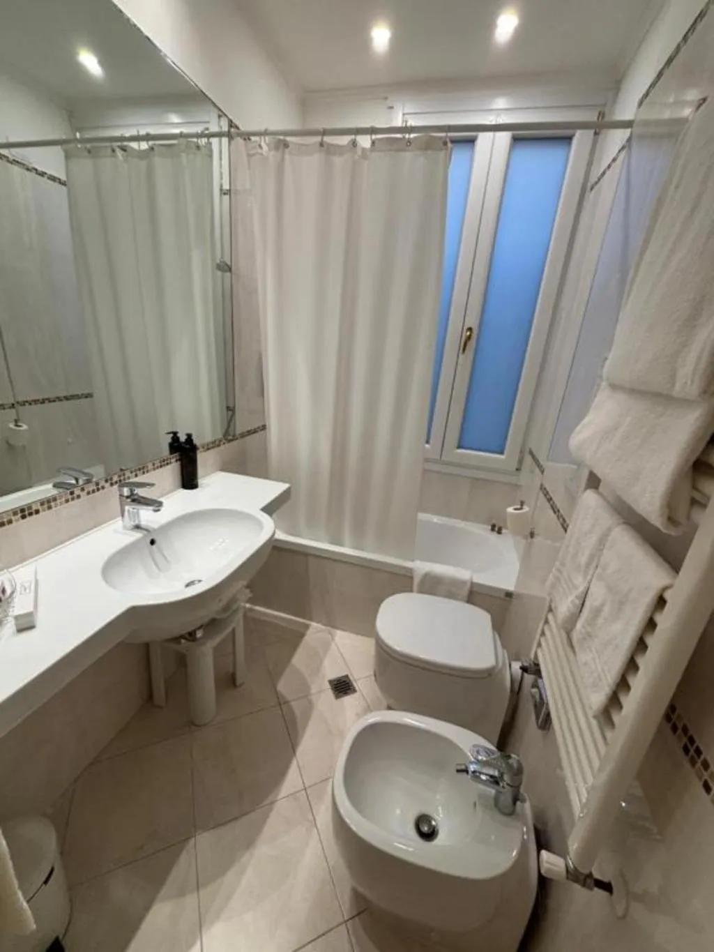 JUNIOR SUITE STANDARD Room, Rialto Hotel, Venice