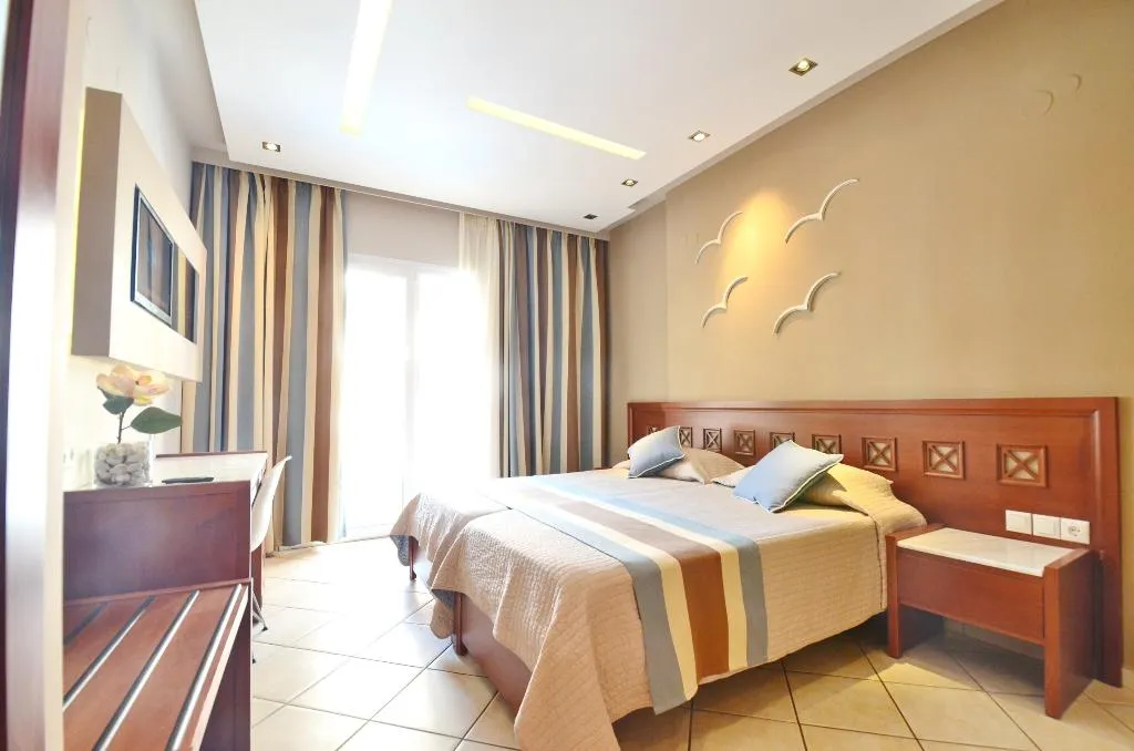TWIN POOL VIEW Room, Evilion, Thessaloniki