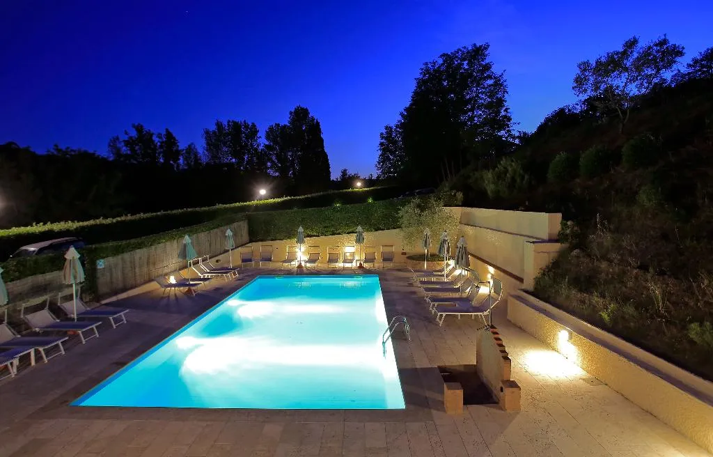 Pool, Le Colline, Florence