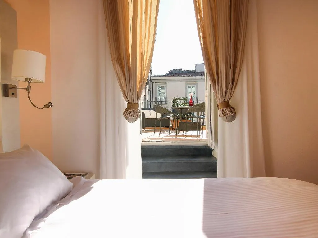 Room, Palazzo Caracciolo Naples, Naples
