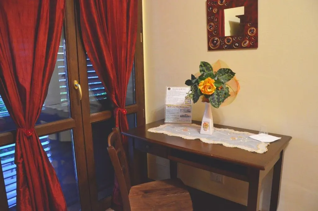 Room, Il Quadrifoglio, Palermo