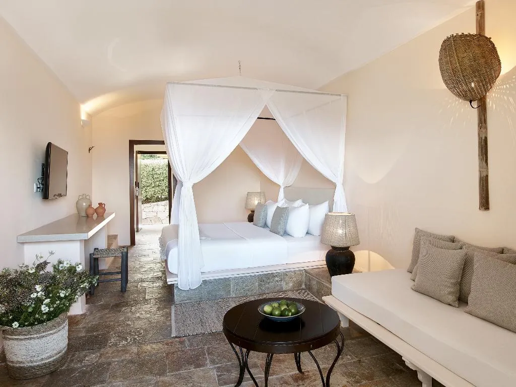 Double or Twin STANDARD Room, Grecotel Daphnila Bay, Corfu