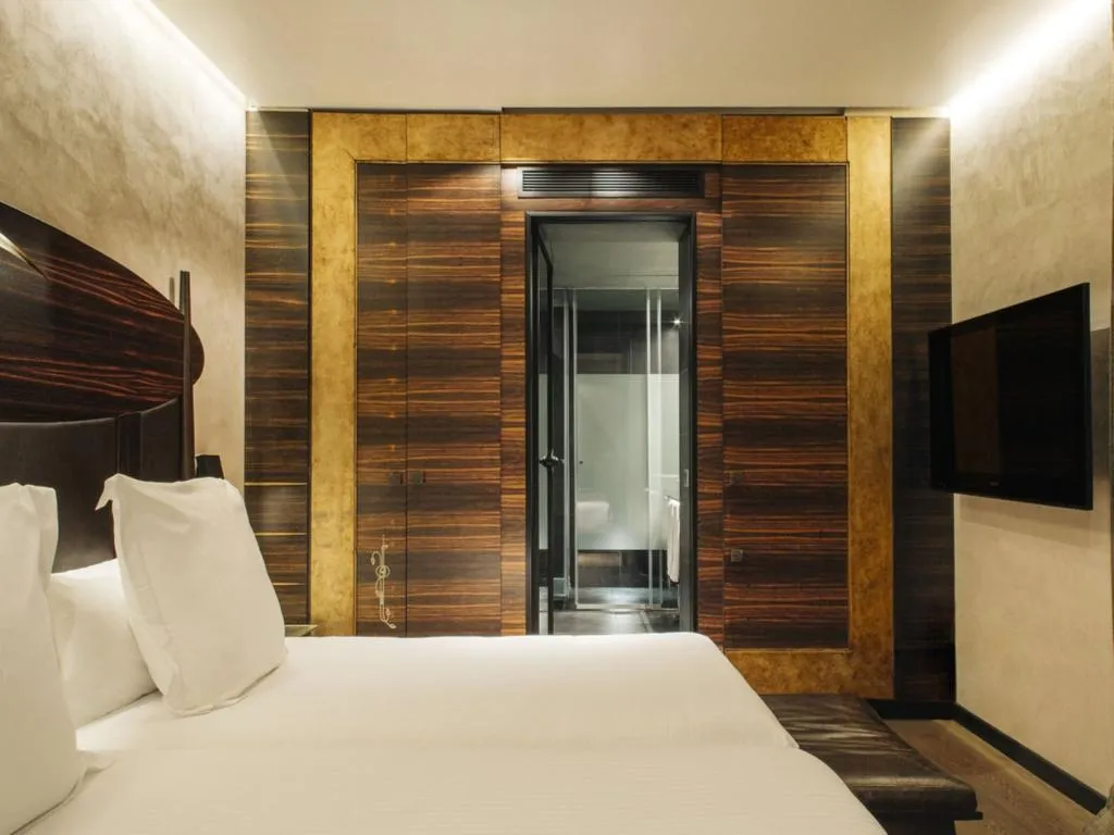DOUBLE SINGLE USE SUPERIOR Room, Bagues, Barcelona