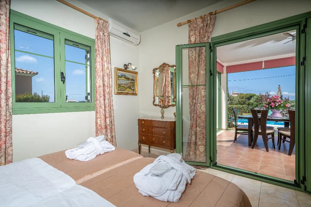 VILLA LUXURY SEA VIEW Room, Monambeles Villas, Kefallinia