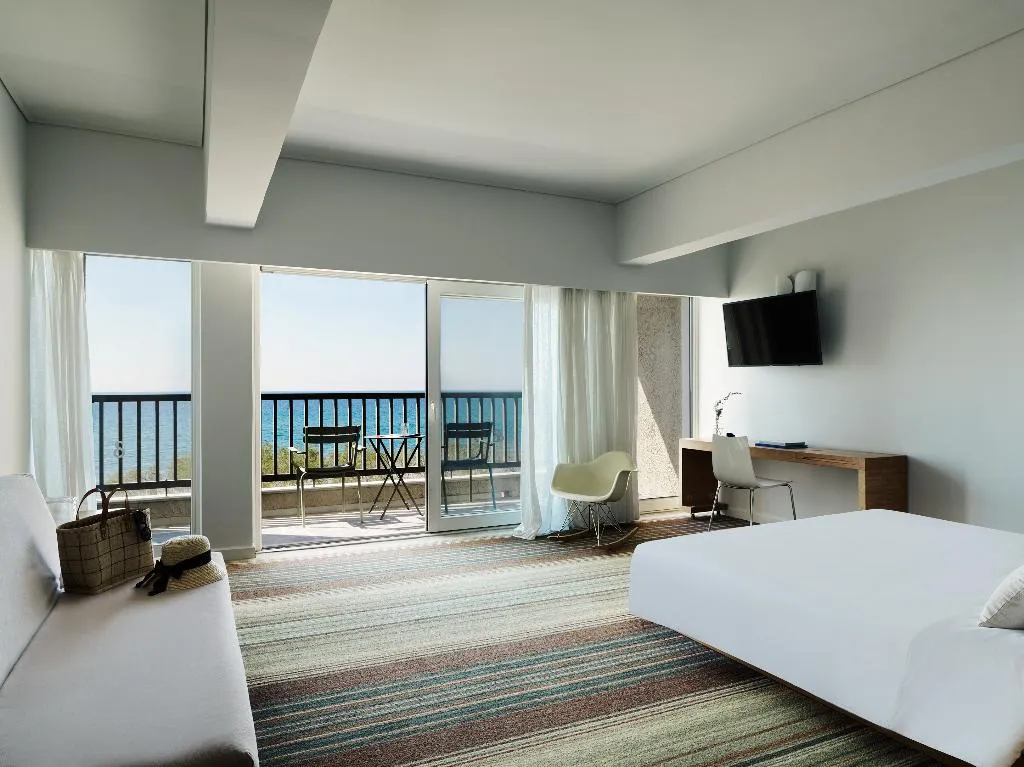 Room, Doryssa seaside resort, Samos