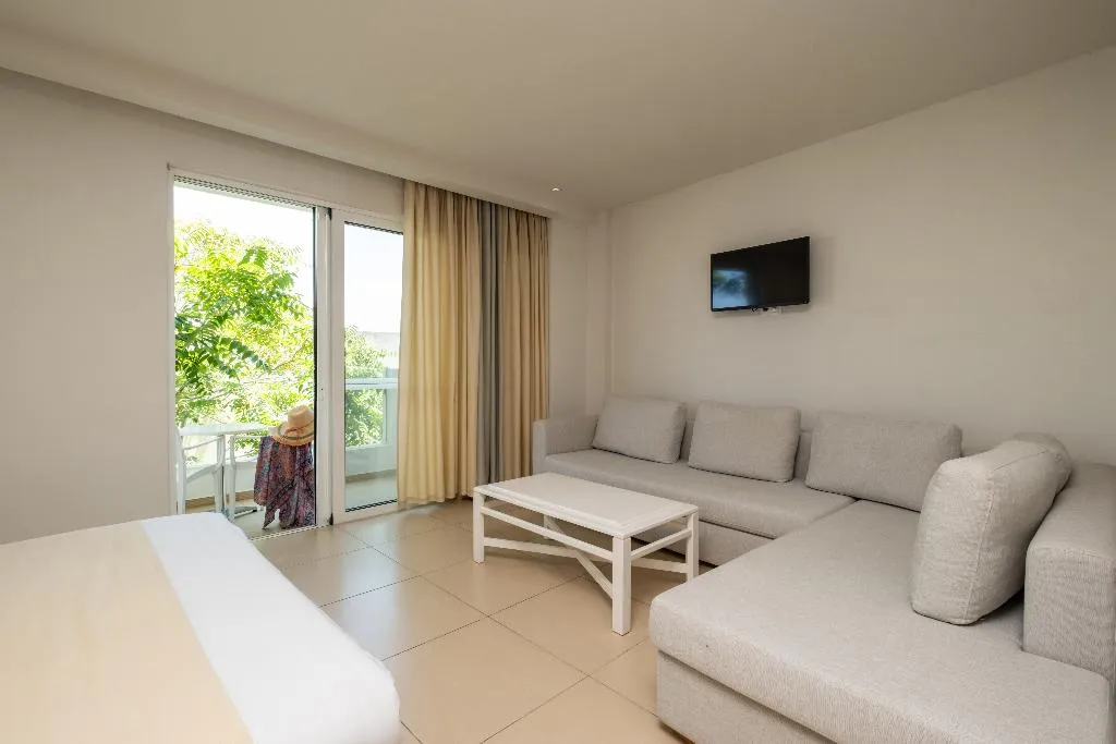 JUNIOR SUITE STANDARD Room, Dimitrios Beach Hotel, Crete