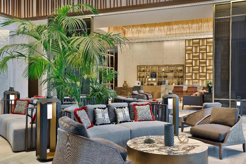 Lobby, Conrad Rabat Arzana, Rabat