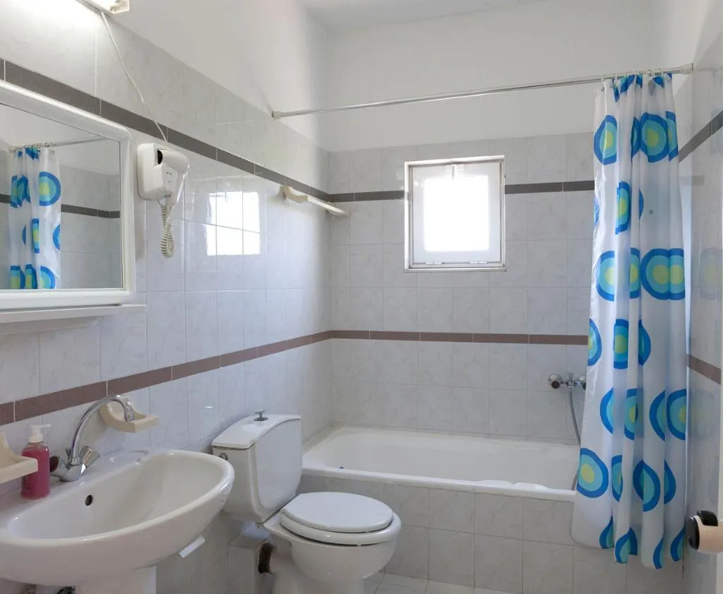 QUADRUPLE STANDARD Room, Rastoni Hotel, Crete