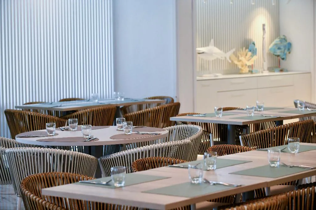 Restaurant, Salles Hotel Marina Portals, Majorca