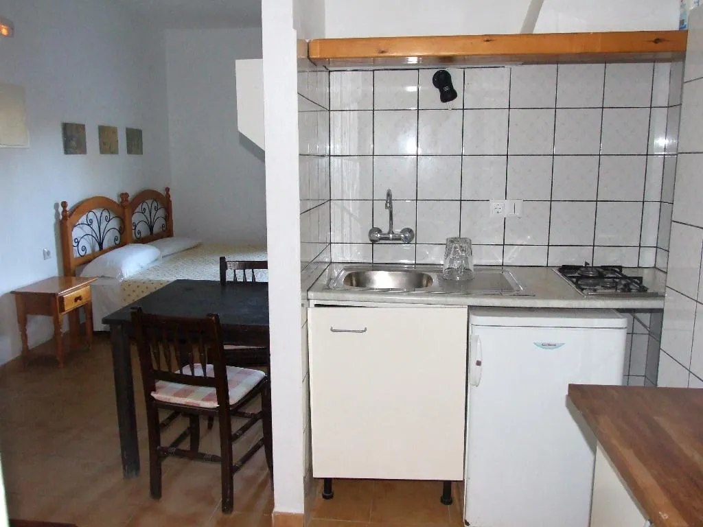 STUDIO STANDARD Room, Apartamentos Formentera, Ibiza