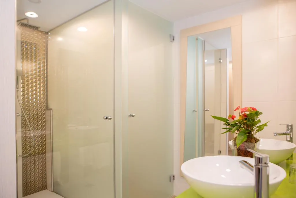 JUNIOR SUITE CAPACITY 3 Room, Hotel Luxor, Majorca