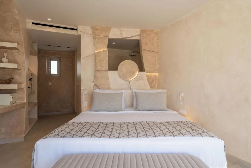 Room, Heyday Luxury Suites, Santorini