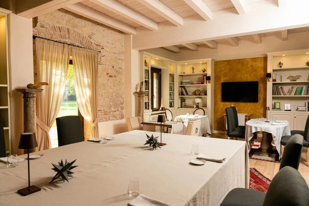 Restaurant, La Barchessa di Villa Pisani, Venice