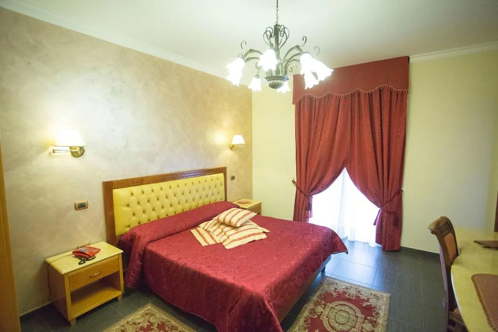 Room, Bellavista, Naples