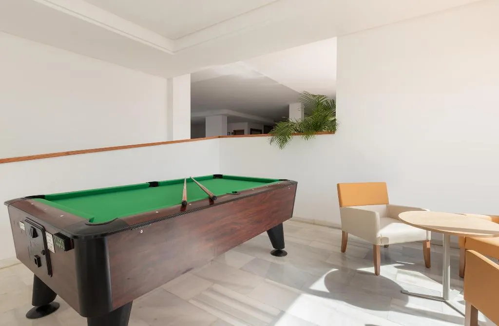 Sports and Entertainment, Hotel Palia Puerto Del Sol, Majorca